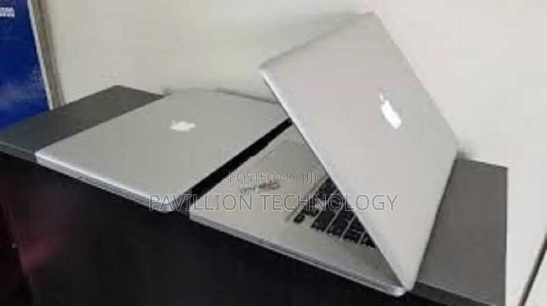 Laptop Apple MacBook Pro 8GB Intel Core i7 HDD 500GB