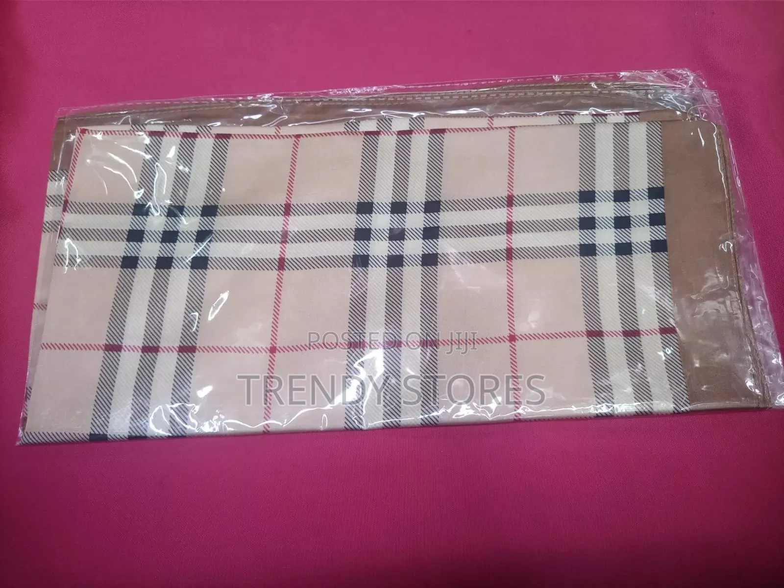 Short Neck Scarf