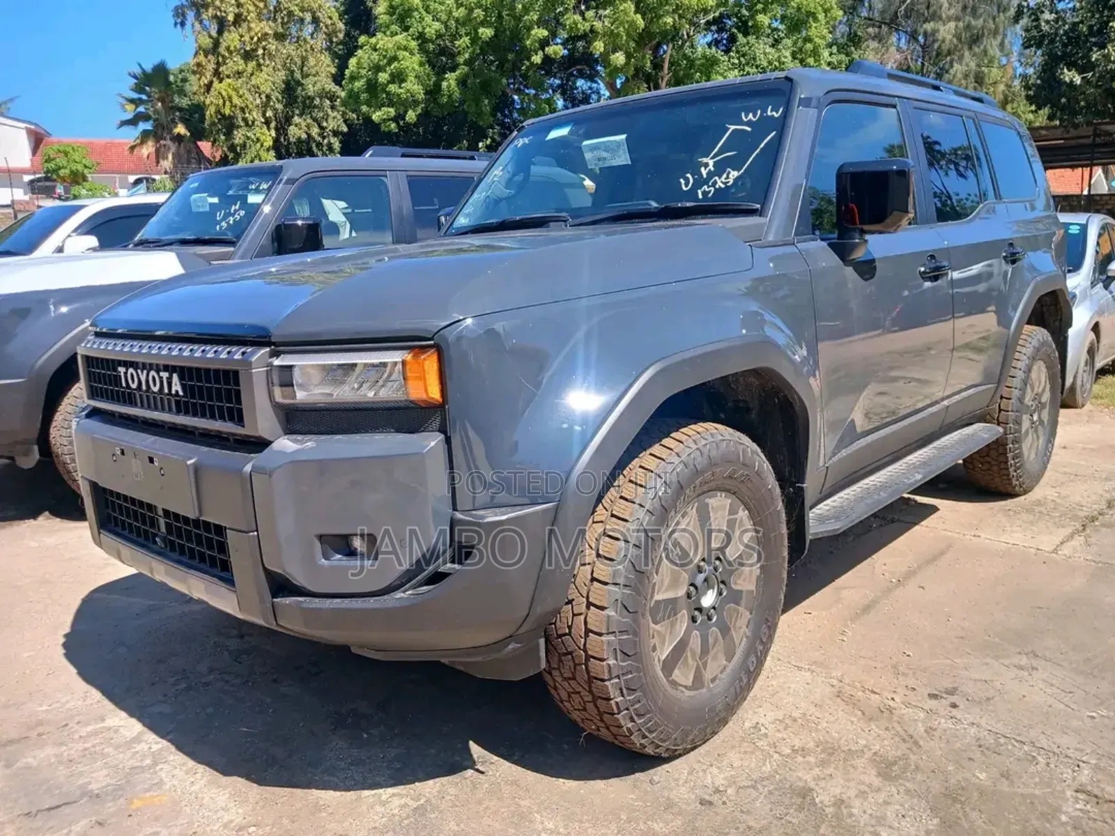 Toyota Land Cruiser Prado 2024 Gray
