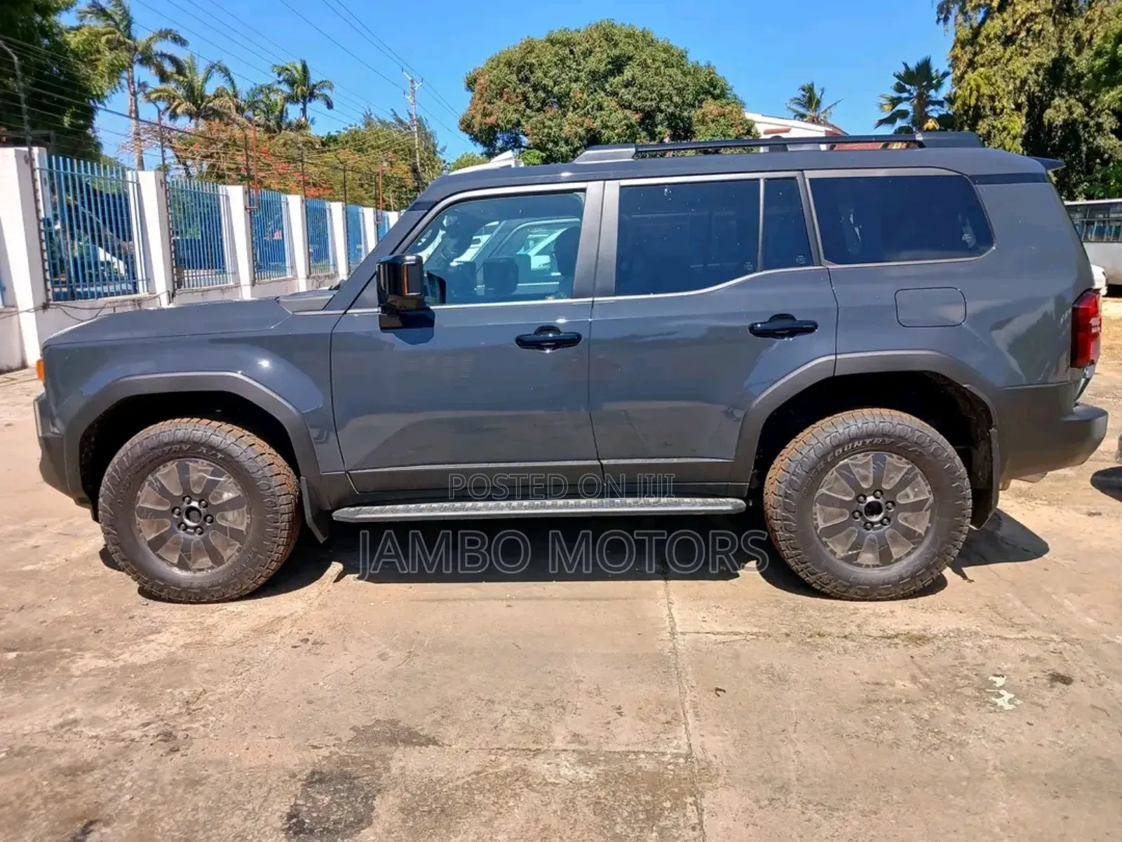 Toyota Land Cruiser Prado 2024 Gray