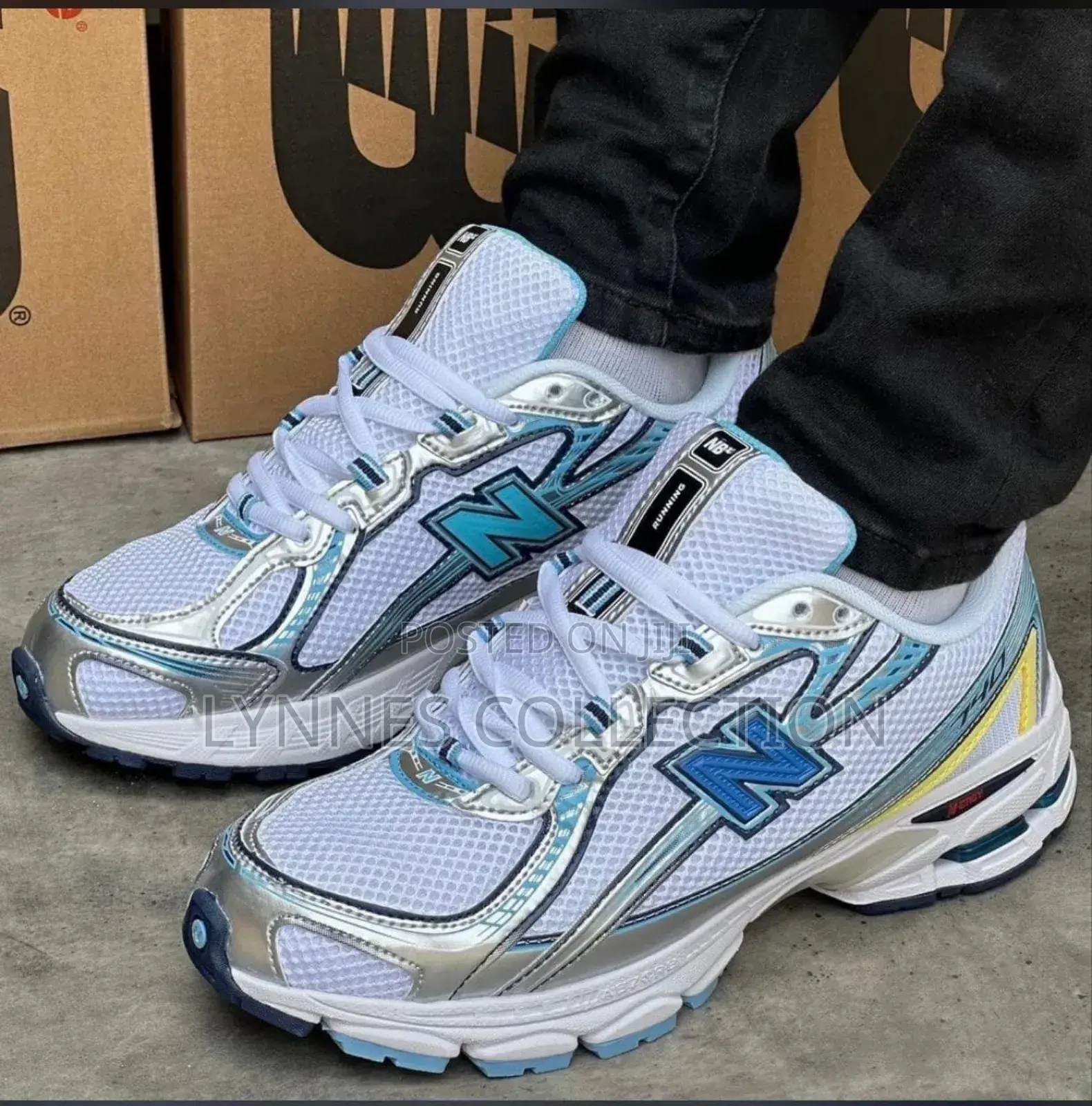 New Balance 740
