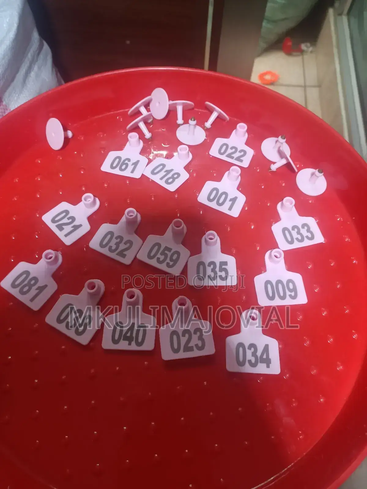 Livestock Pink Broad Shape Tags Customized