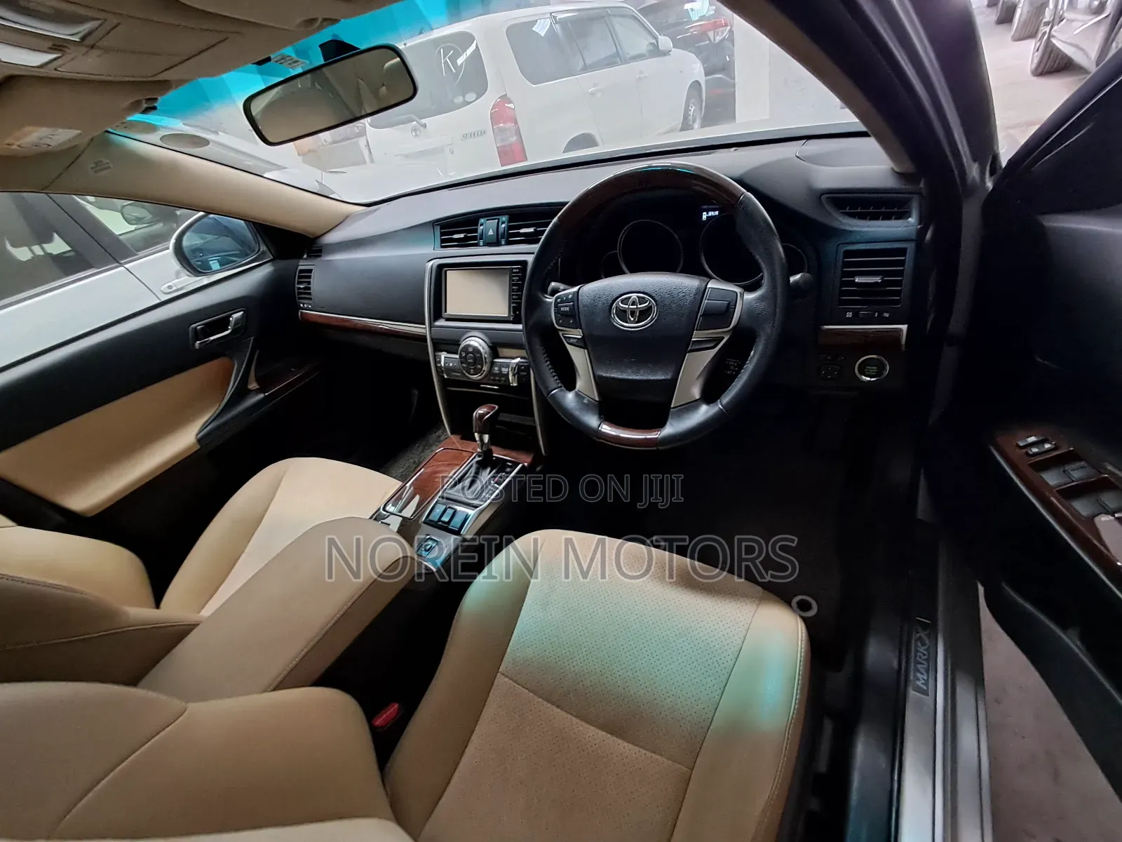 Toyota Mark X 2017 Silver