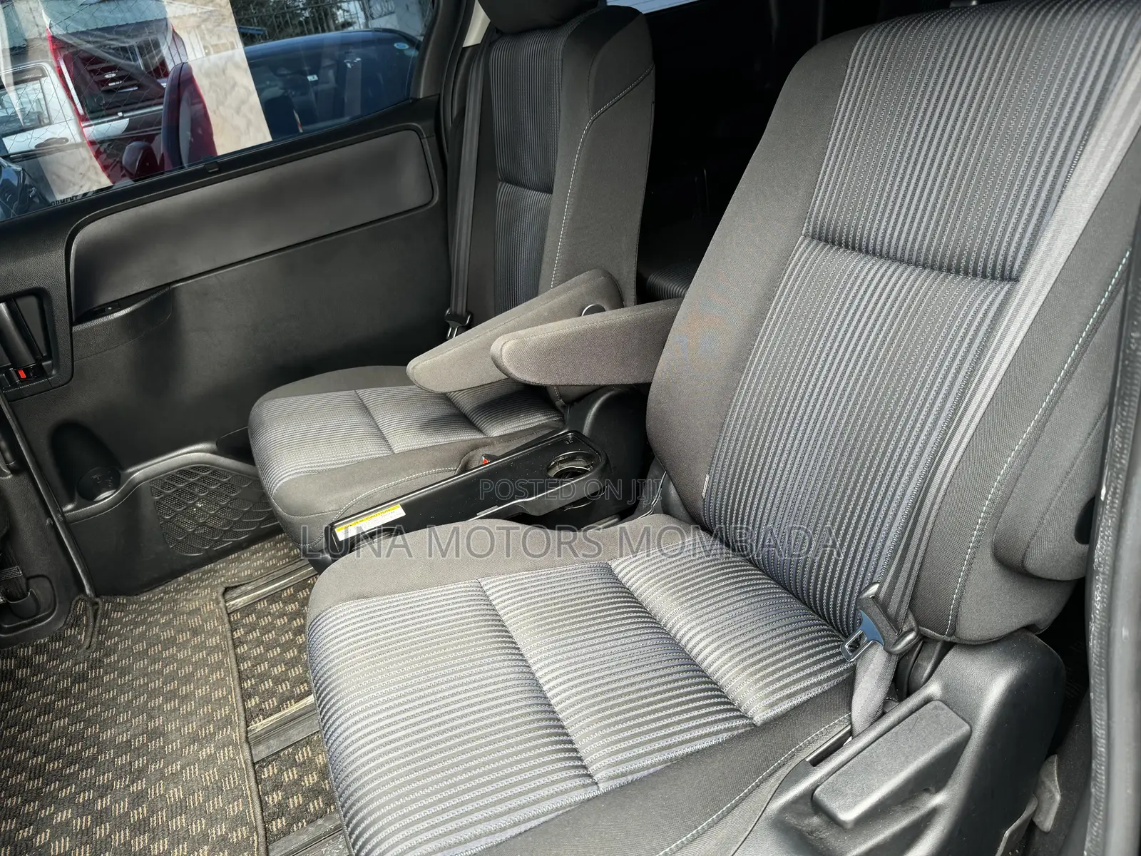 Toyota Voxy 2017 Black