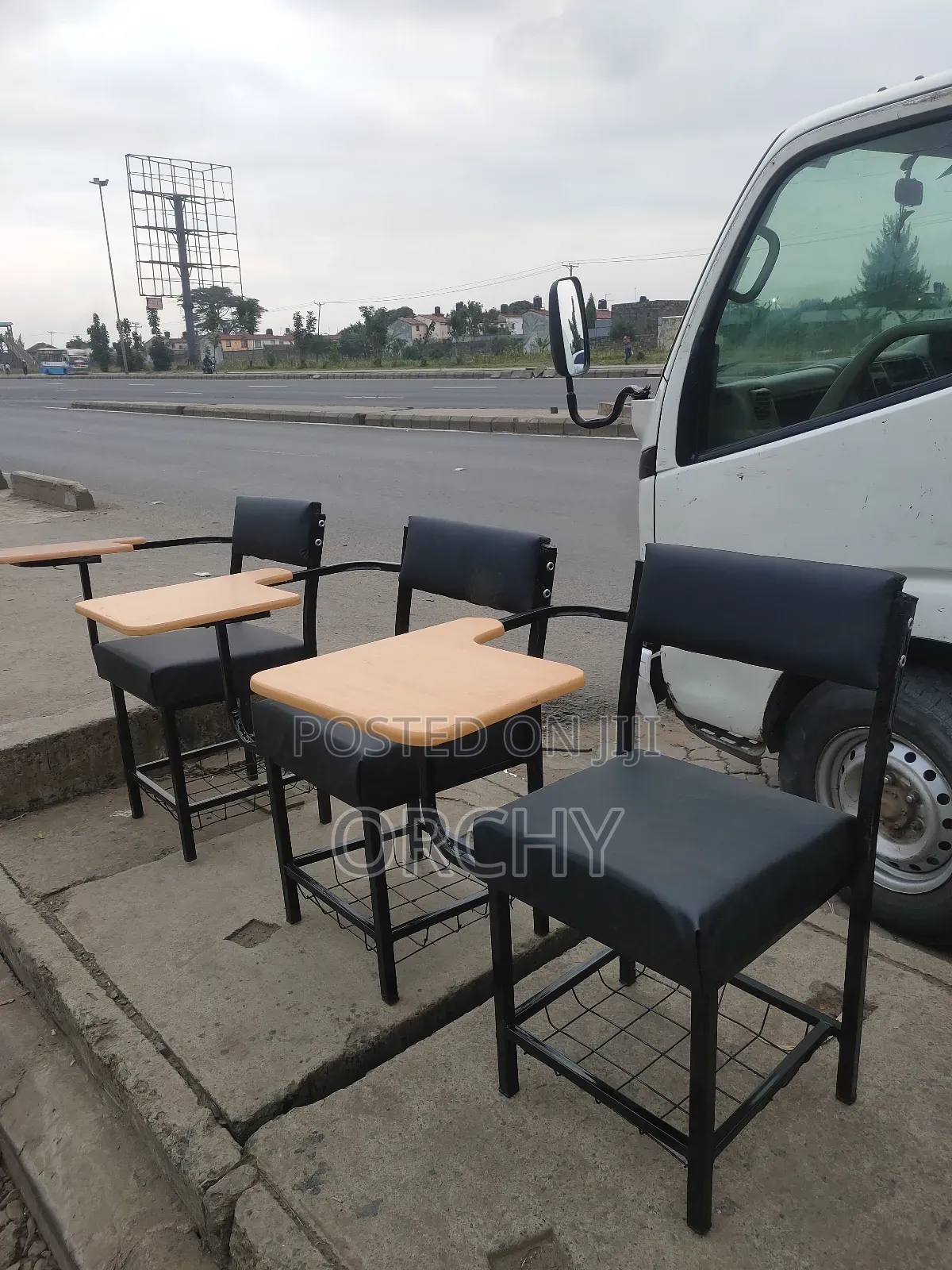 College Chairs / School Desks/ Lecture Seats