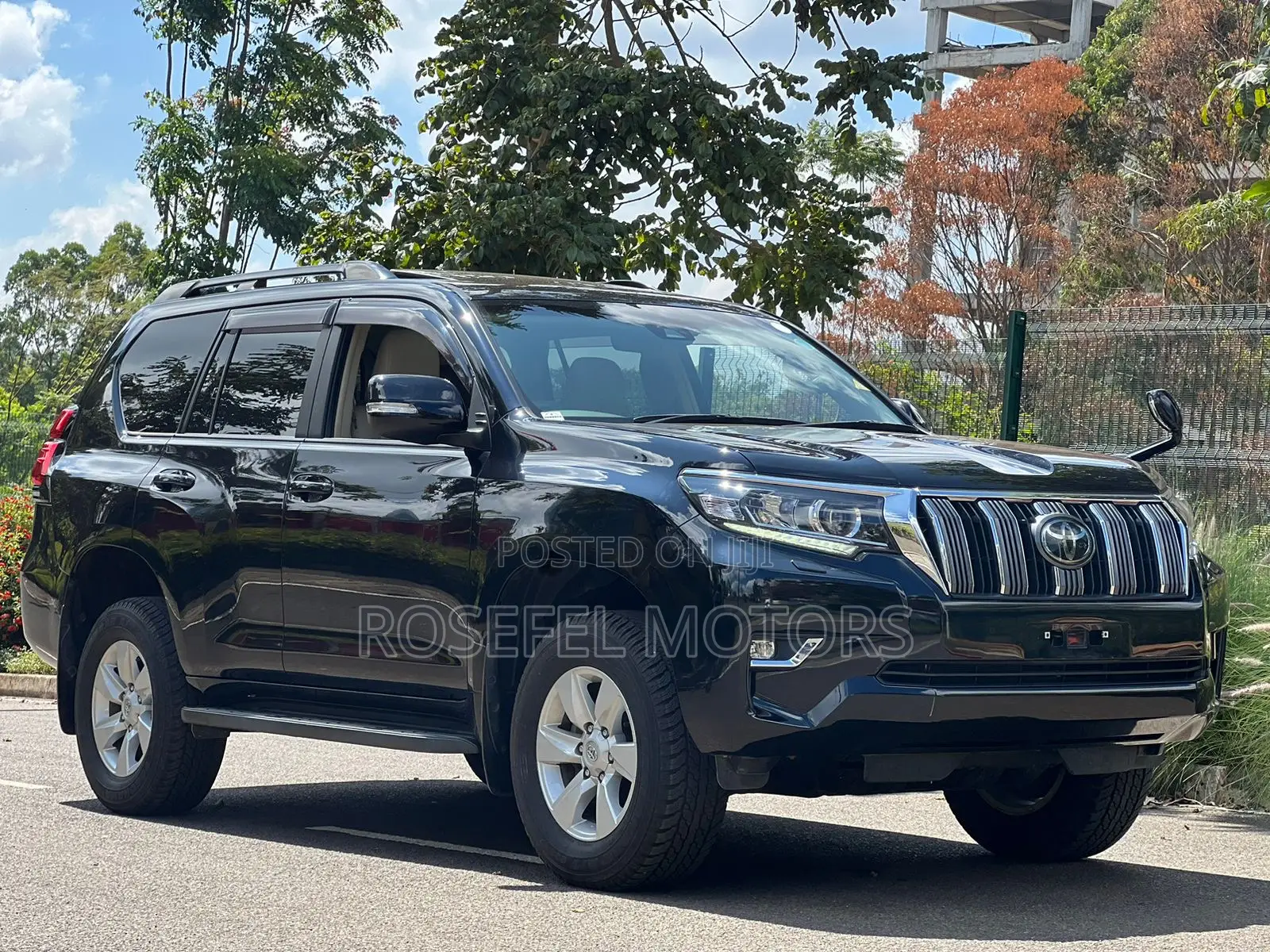 Toyota Land Cruiser Prado 2018 Black