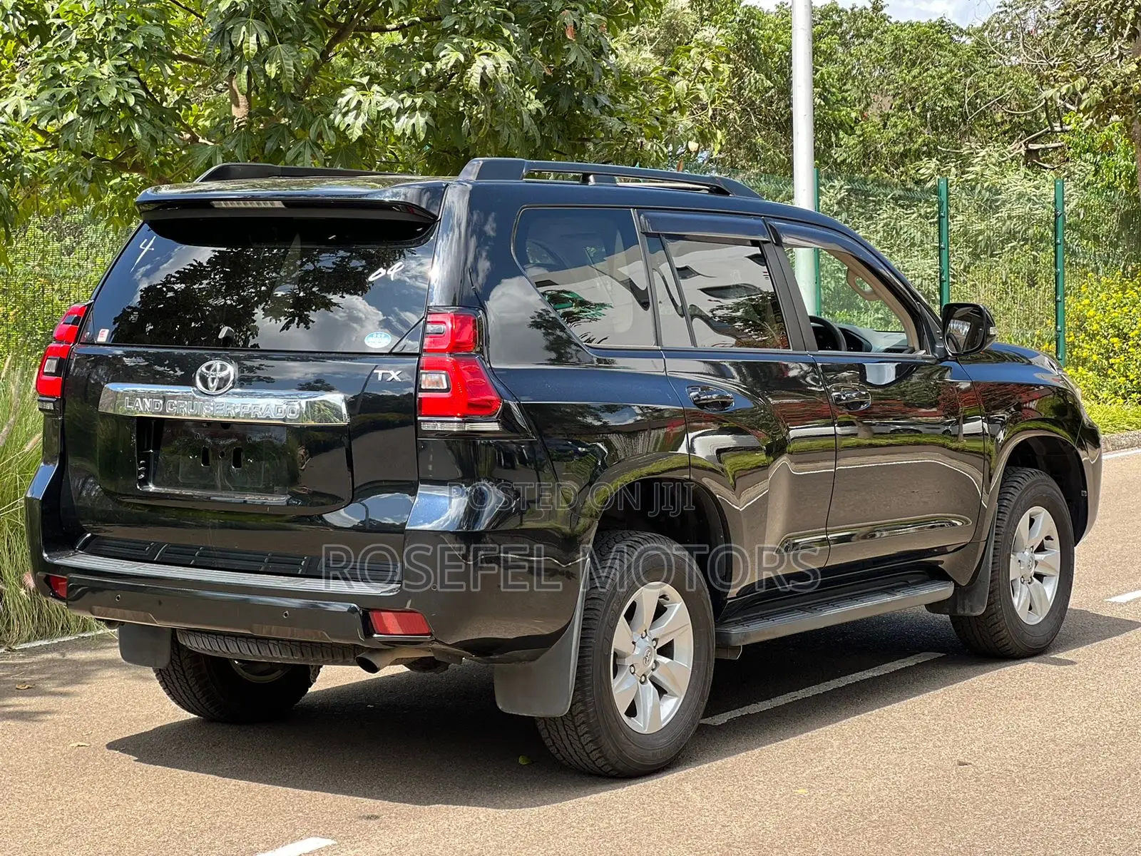 Toyota Land Cruiser Prado 2018 Black