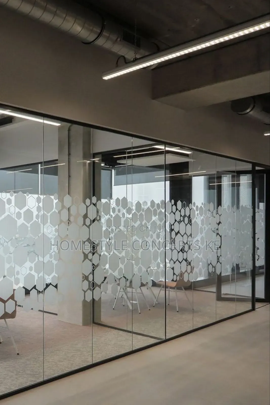 Frameless Glass Frosted MDF Aluminium Partitions Tinting