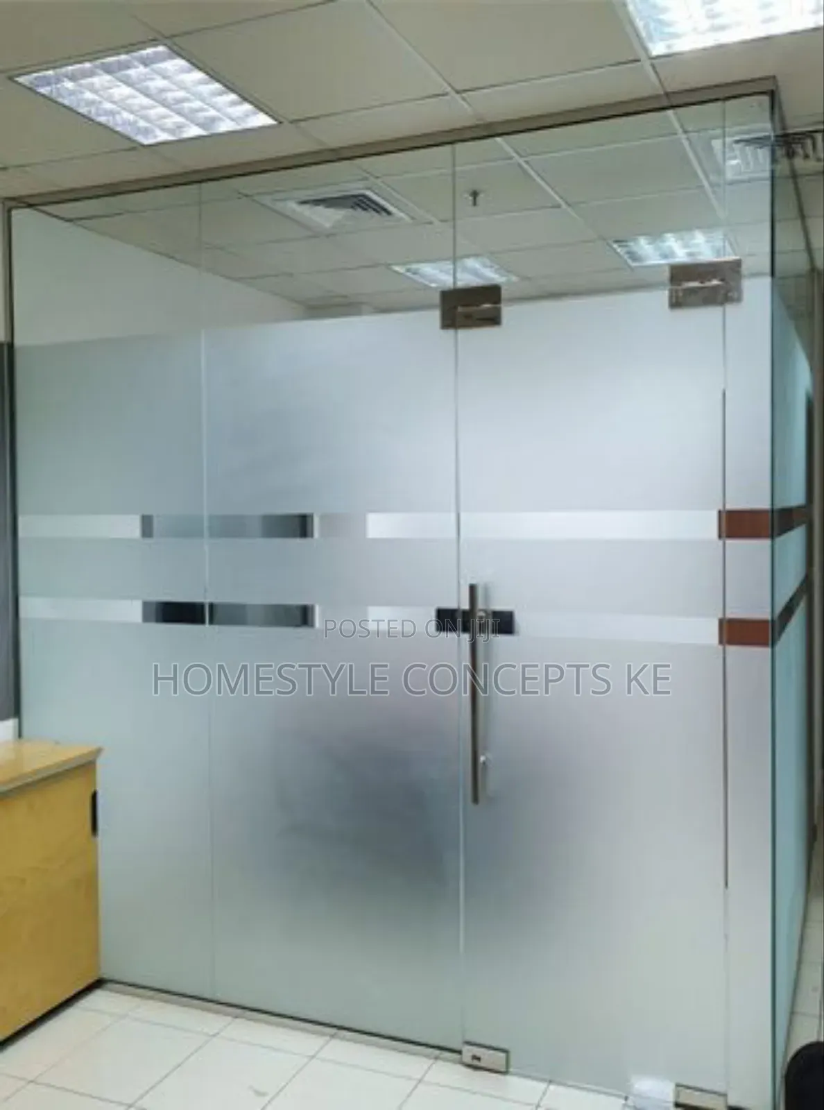 Frameless Glass Frosted MDF Aluminium Partitions Tinting