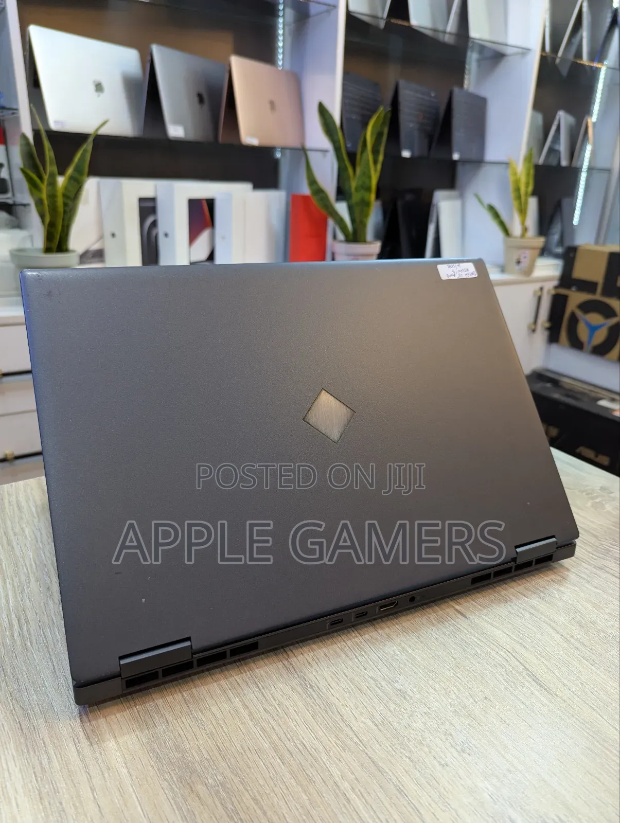 Laptop HP Omen 16 16GB AMD Ryzen 7 SSD 512GB