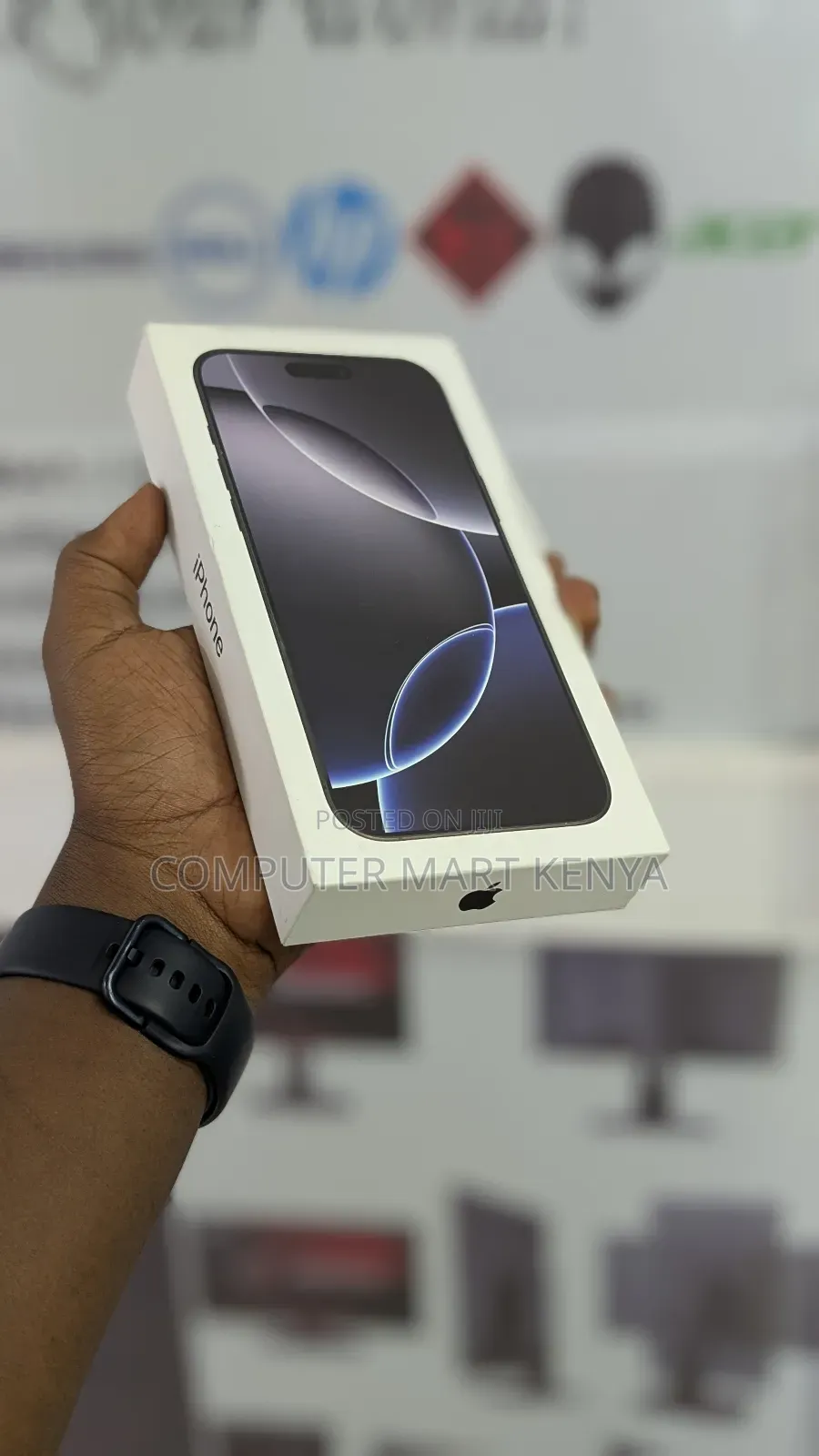 New Apple iPhone 16 Pro Max 256 GB Black
