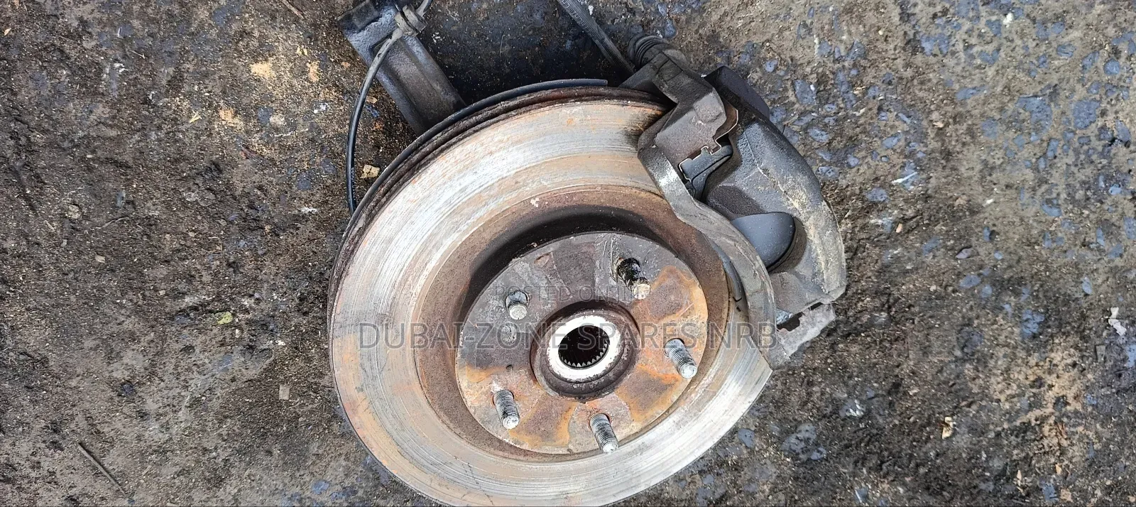 Wheel Hubs X-trail Nt31, Lafesta, Serena, Dualis Available.