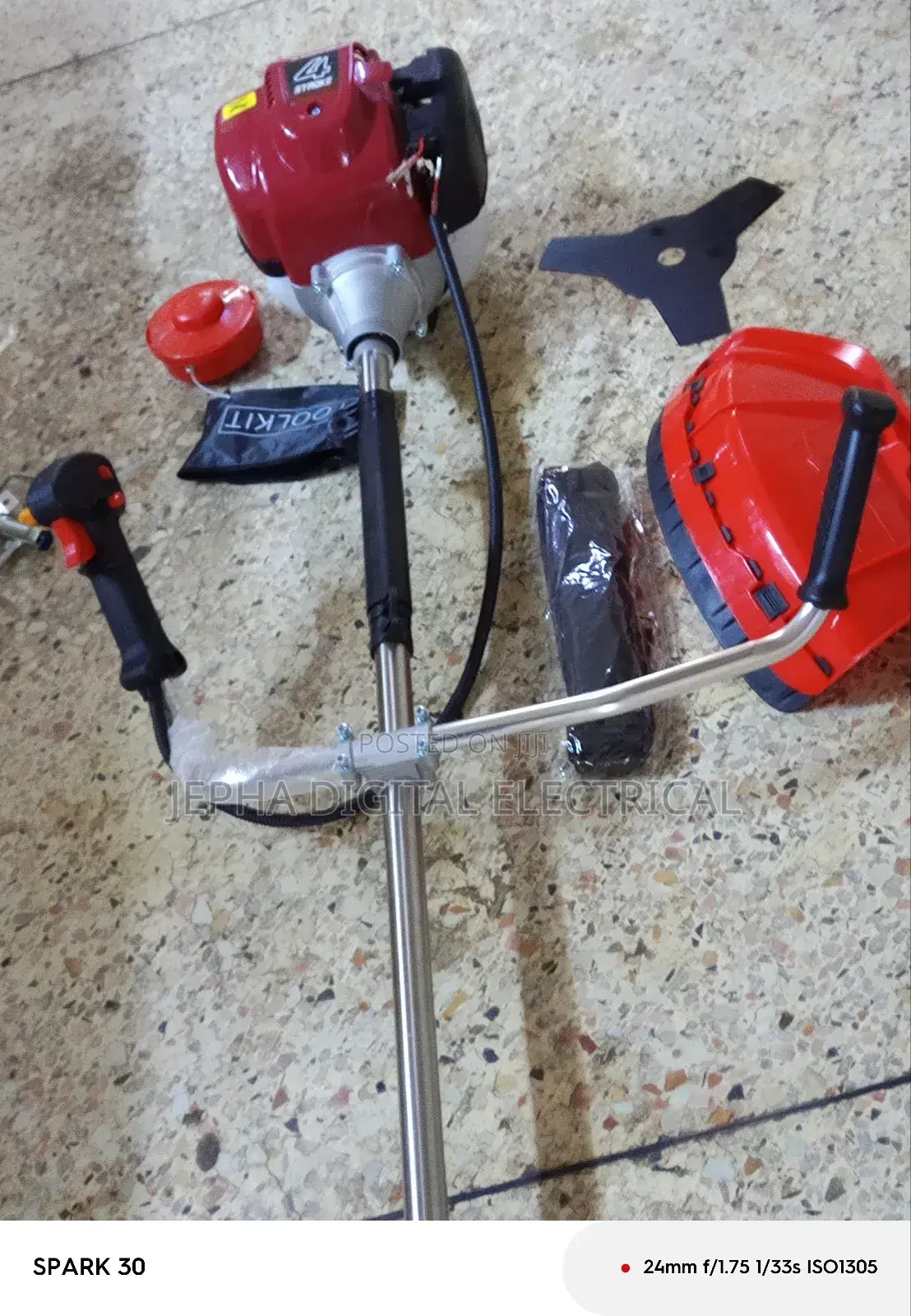 Brush Cutter/Grass Cutter