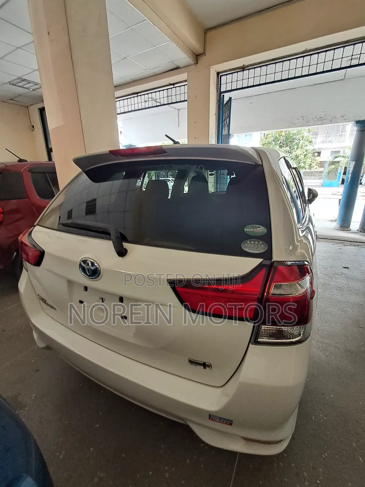 Toyota Corolla Fielder 2017 White