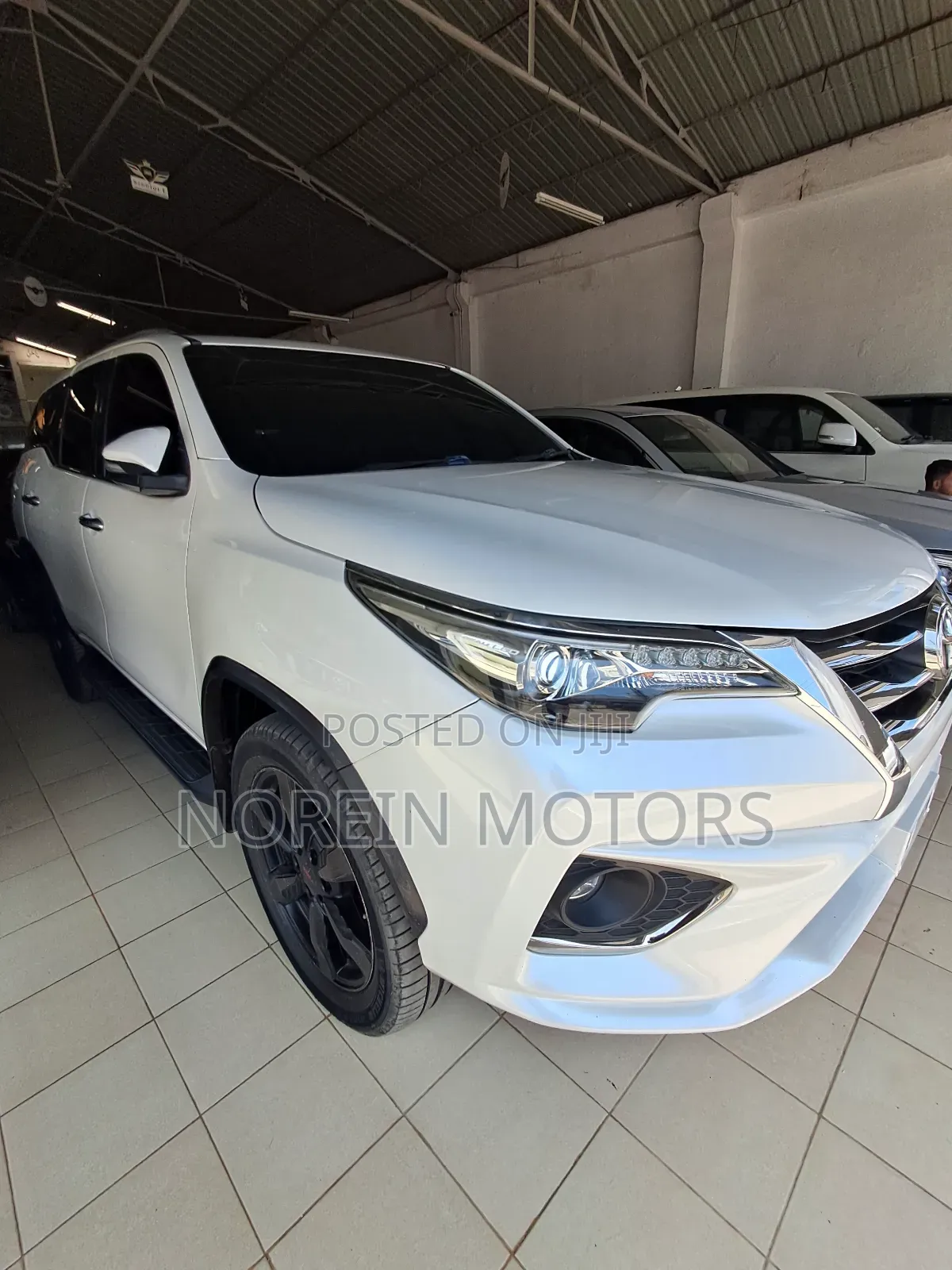 Toyota Fortuner 2017 Beige