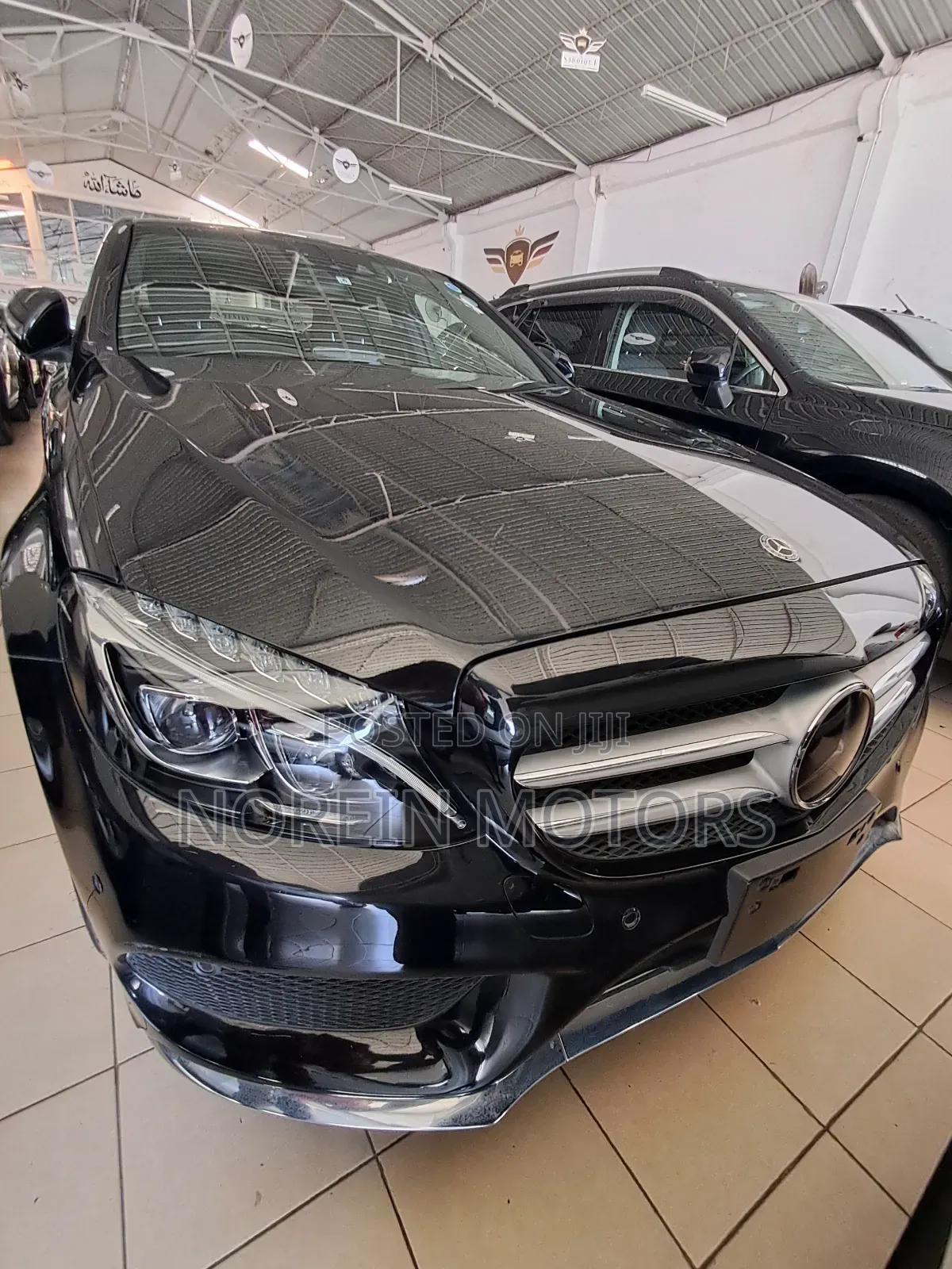 Mercedes-Benz C200 2016 Matt Black