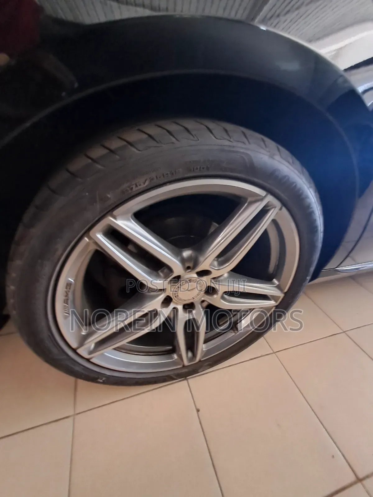 Mercedes-Benz E200 2016 Matt Black