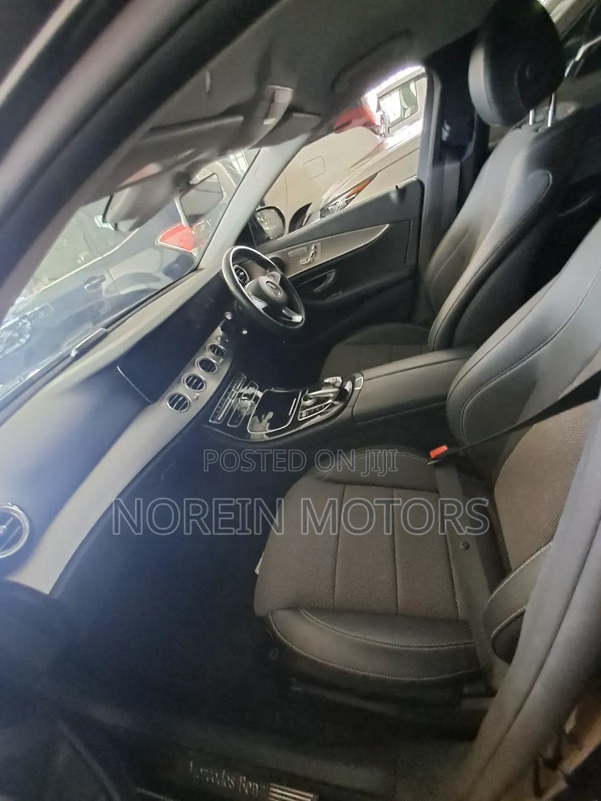 Mercedes-Benz E200 2016 Matt Black