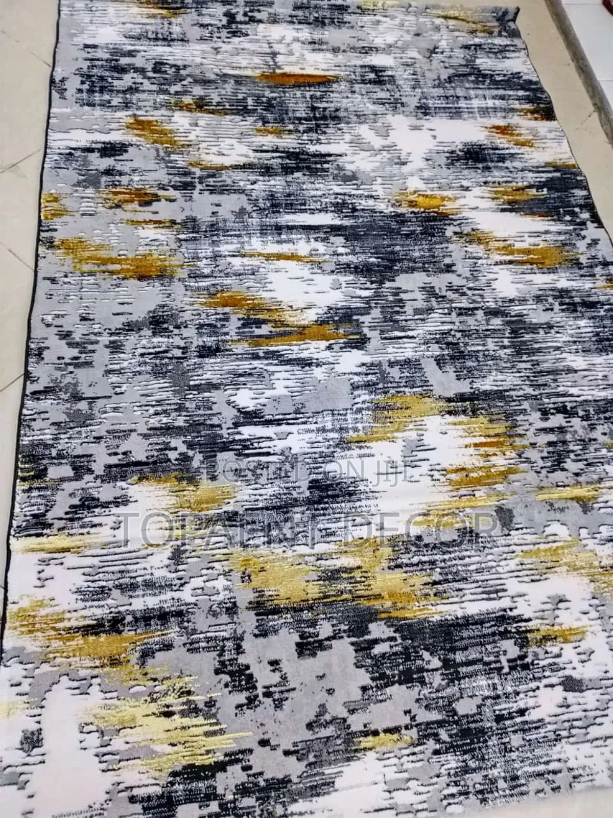 5 by 8 3d Goldish House Carpets