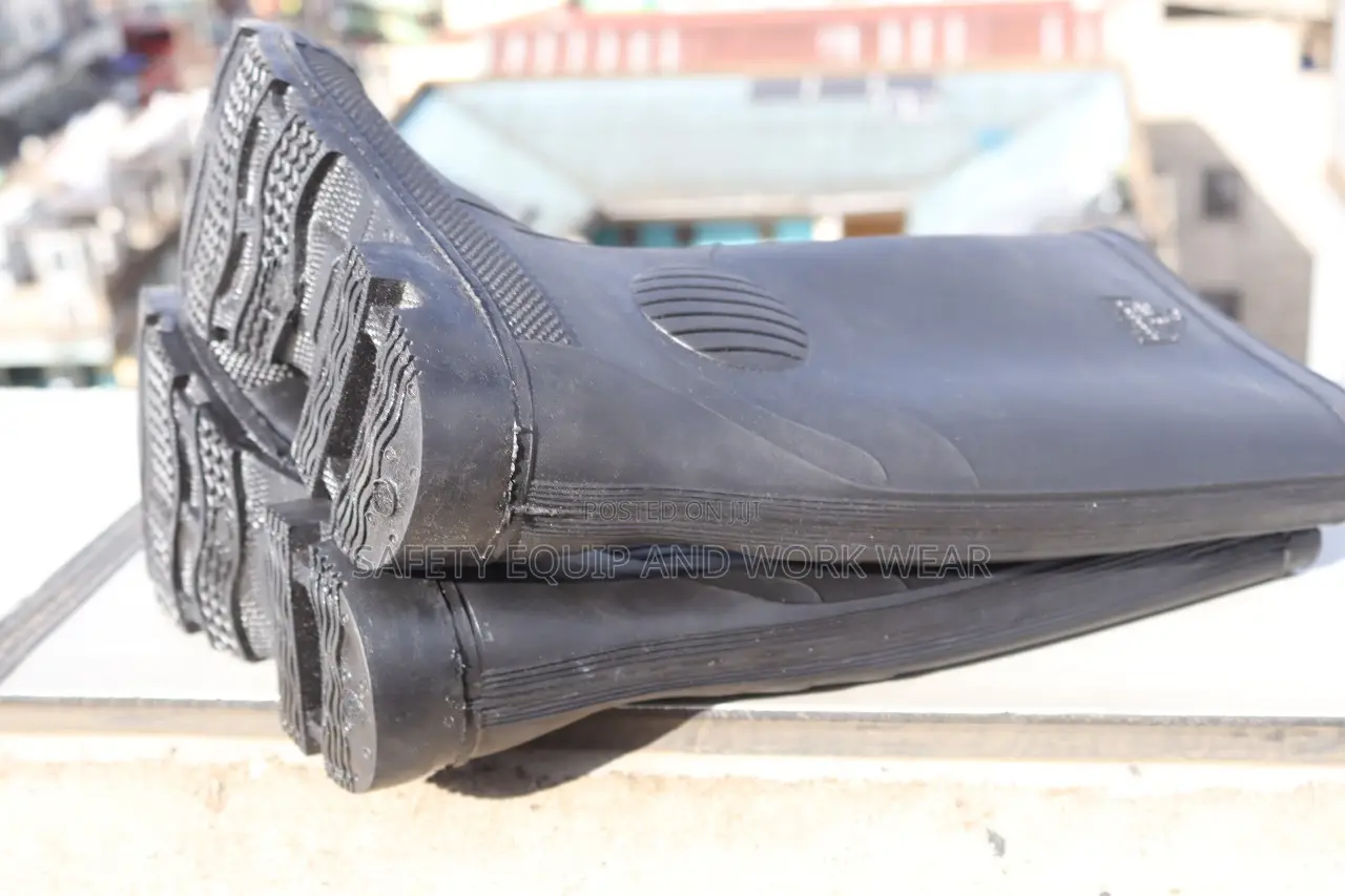 Bata Safemate Gumboots