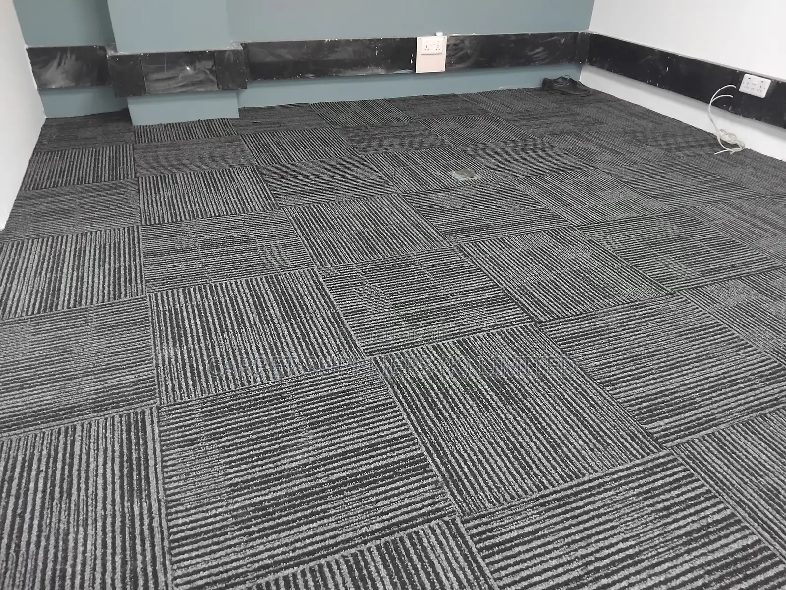 Office Carpet Tiles (Grey)