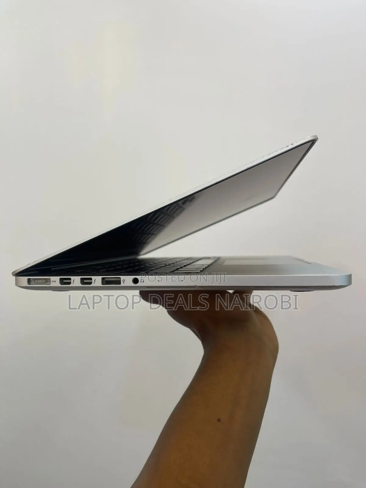 Laptop Apple MacBook Pro 2015 8GB Intel Core I7 SSD 256GB