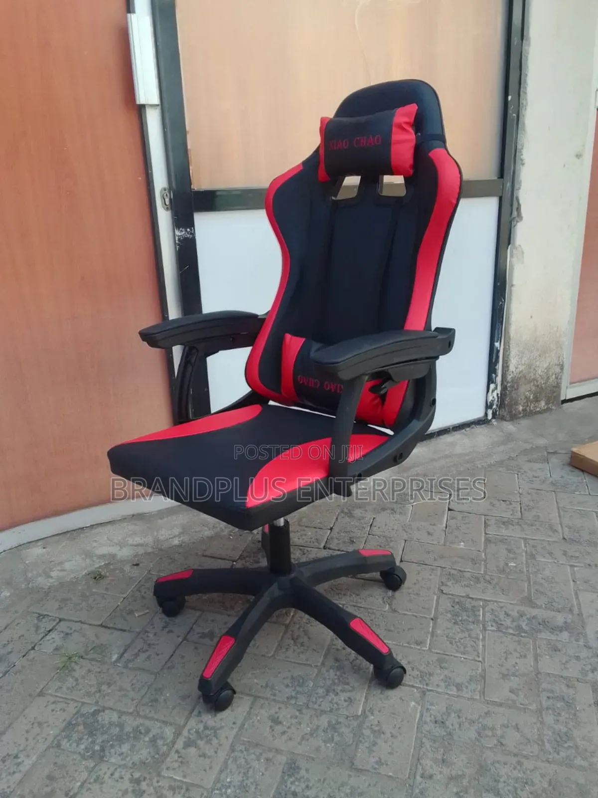 Black Gaming Chair
