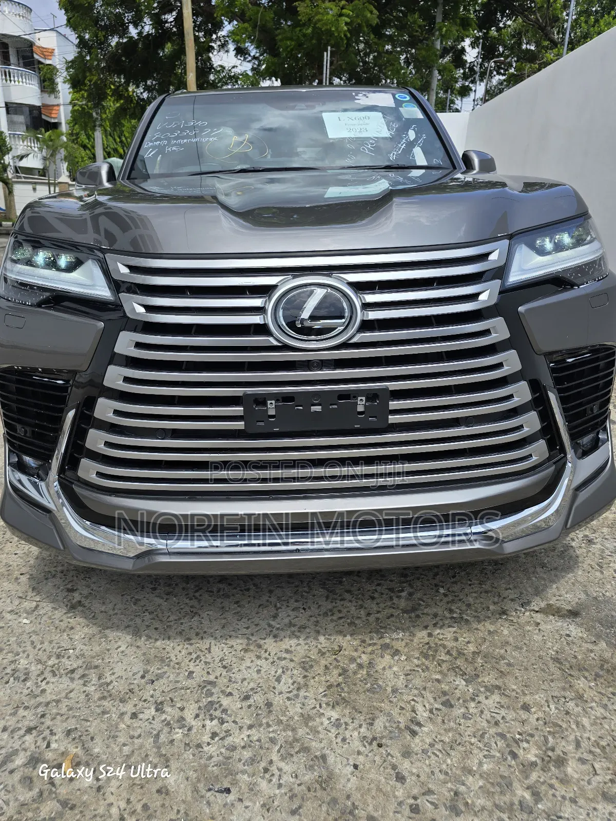 New Lexus LX 2024 Silver