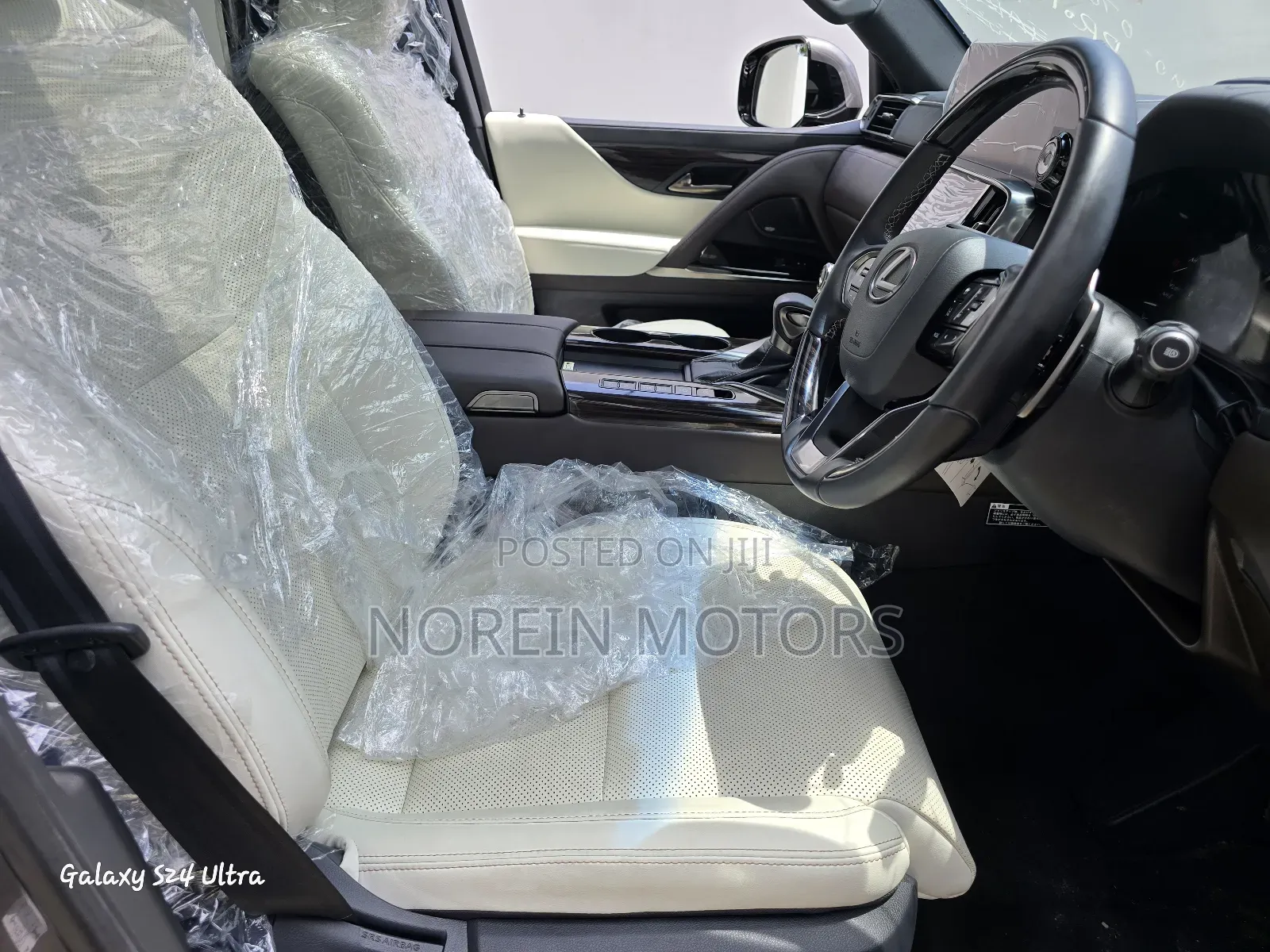 New Lexus LX 2024 Silver