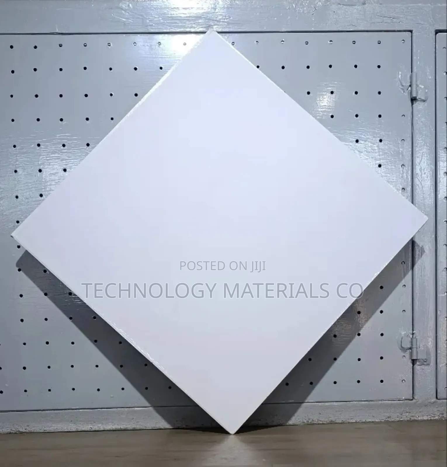 High Moisture Resistant Daspros Gypsum Ceiling Tiles.