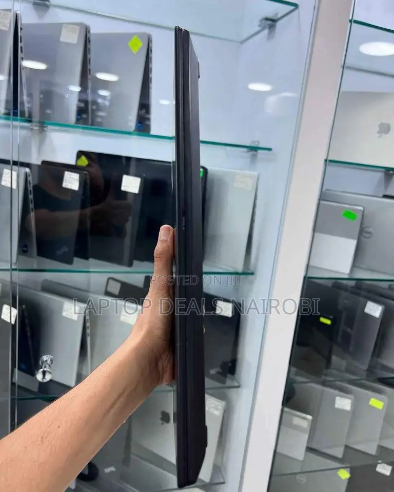 Laptop Lenovo ThinkPad X390 Yoga 8GB Intel Core I5 SSD 256GB