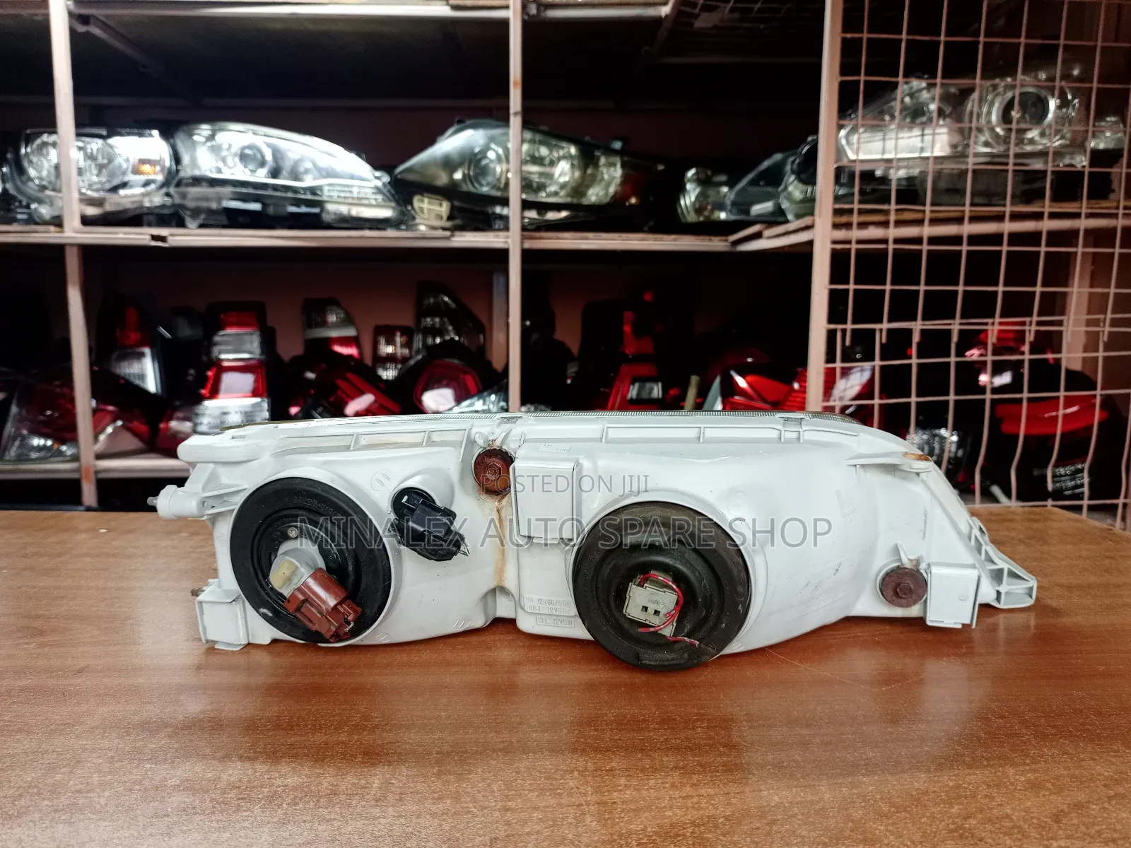 Left Hand Side GX100 Clear Nonzenon Headlight