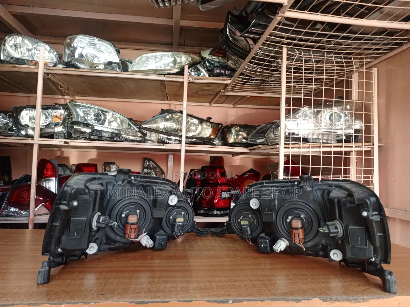 Shinny Reflector Toyota Vista Ex-Japan Headlights Complete