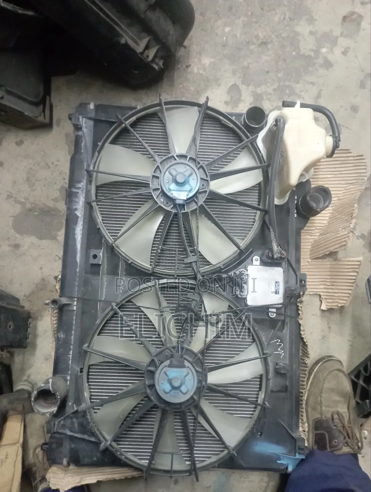 Toyota Crown Radiator