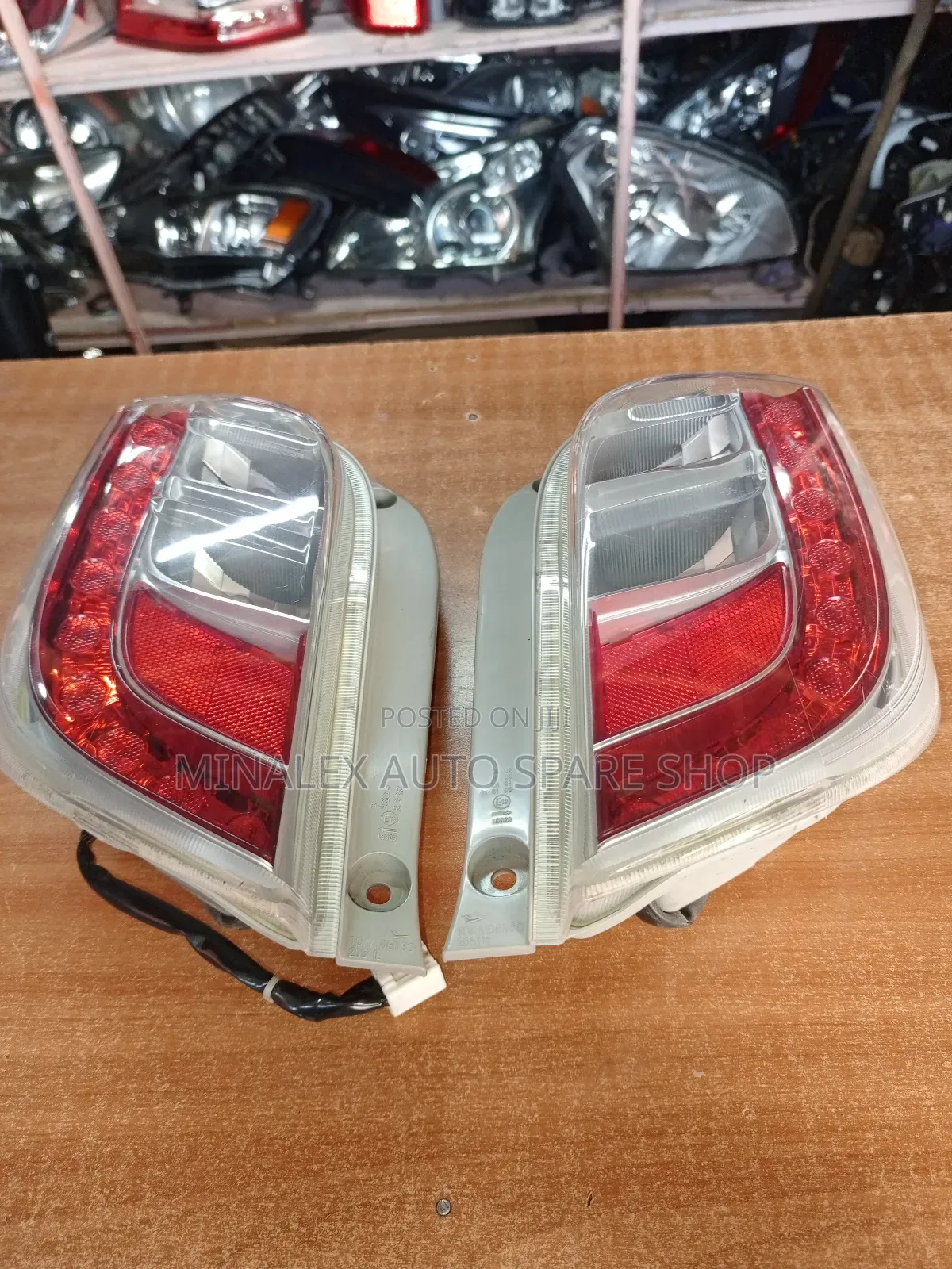 Subaru Pleo Red Diodes Backlights Complete With Bulbs