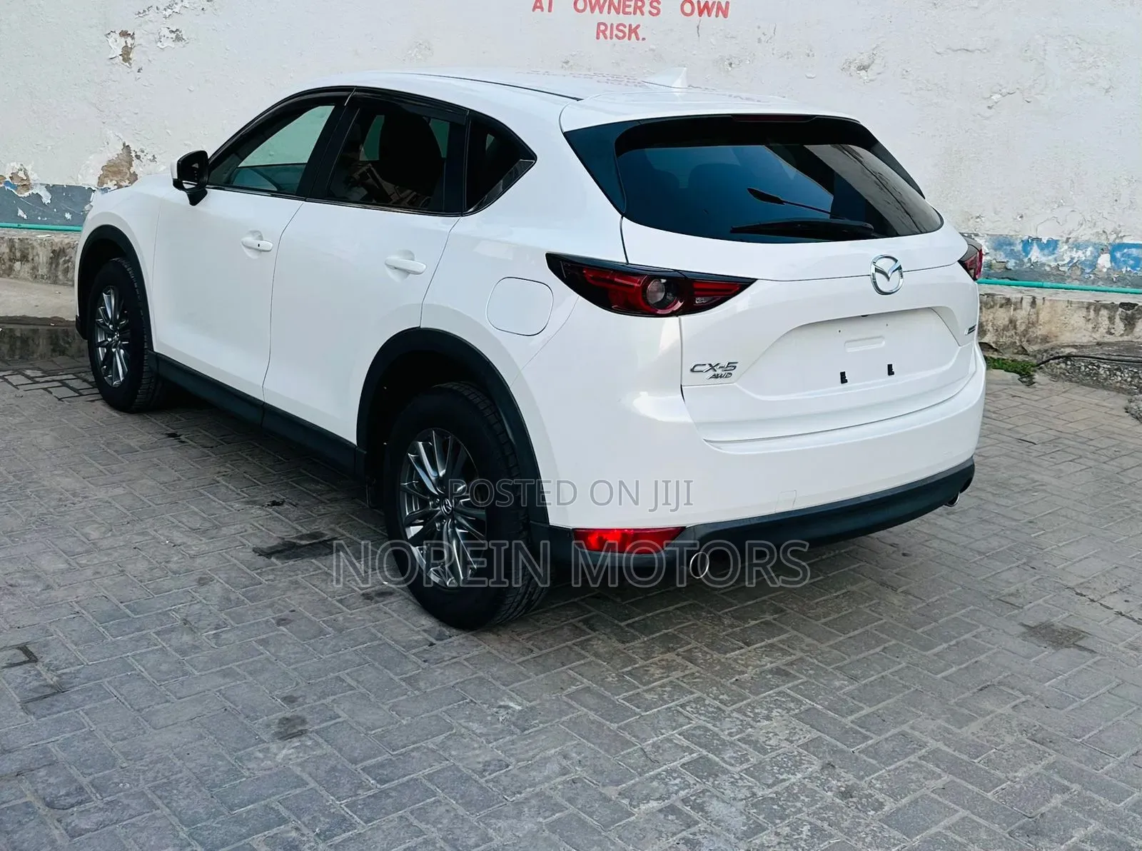 Mazda CX-5 2018 Off white