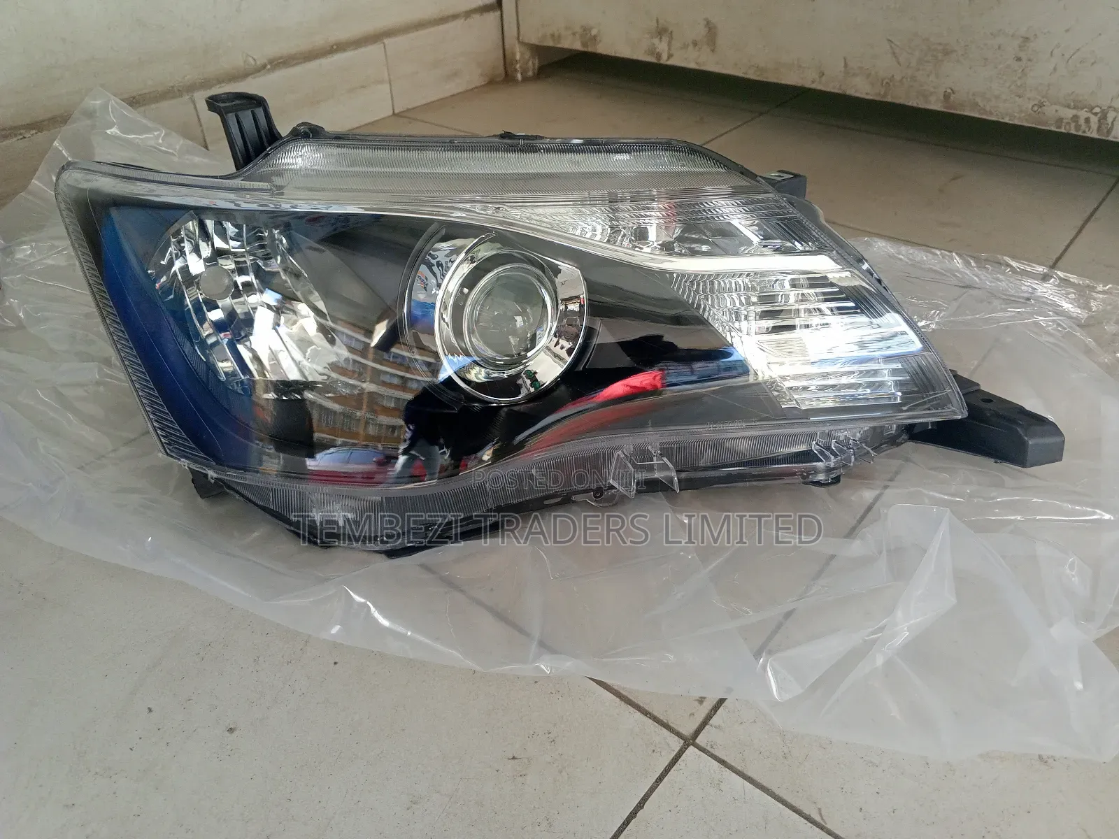 Xenon Headlamp Toyota Corolla Fielder/ Axio