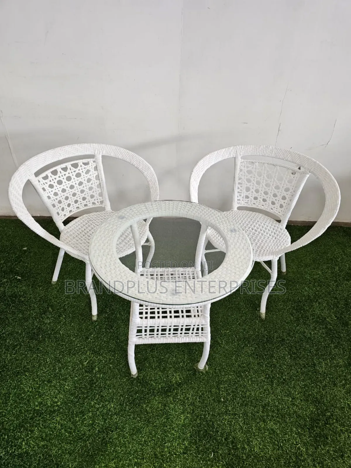 Outdoor Seats and Table Furniture