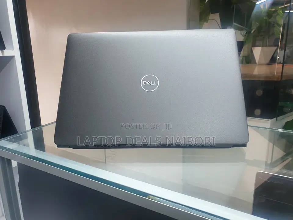Laptop Dell Latitude 5300 8GB Intel Core I5 SSD 256GB