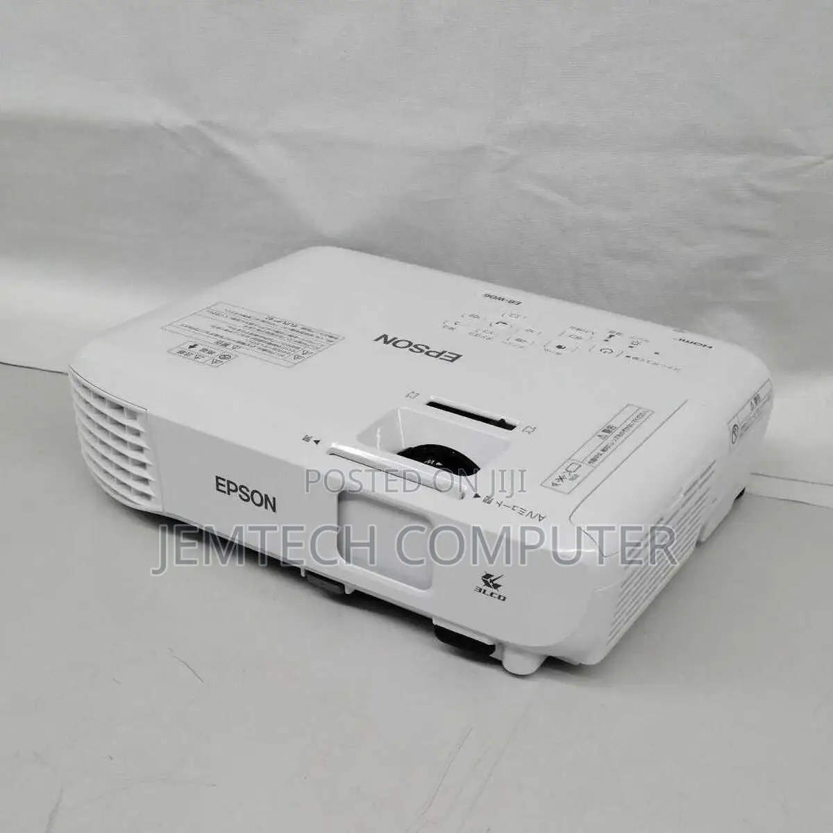 EB-W06^Epson EB-W06 Projector 3LCD Technology 3,700 Lumen