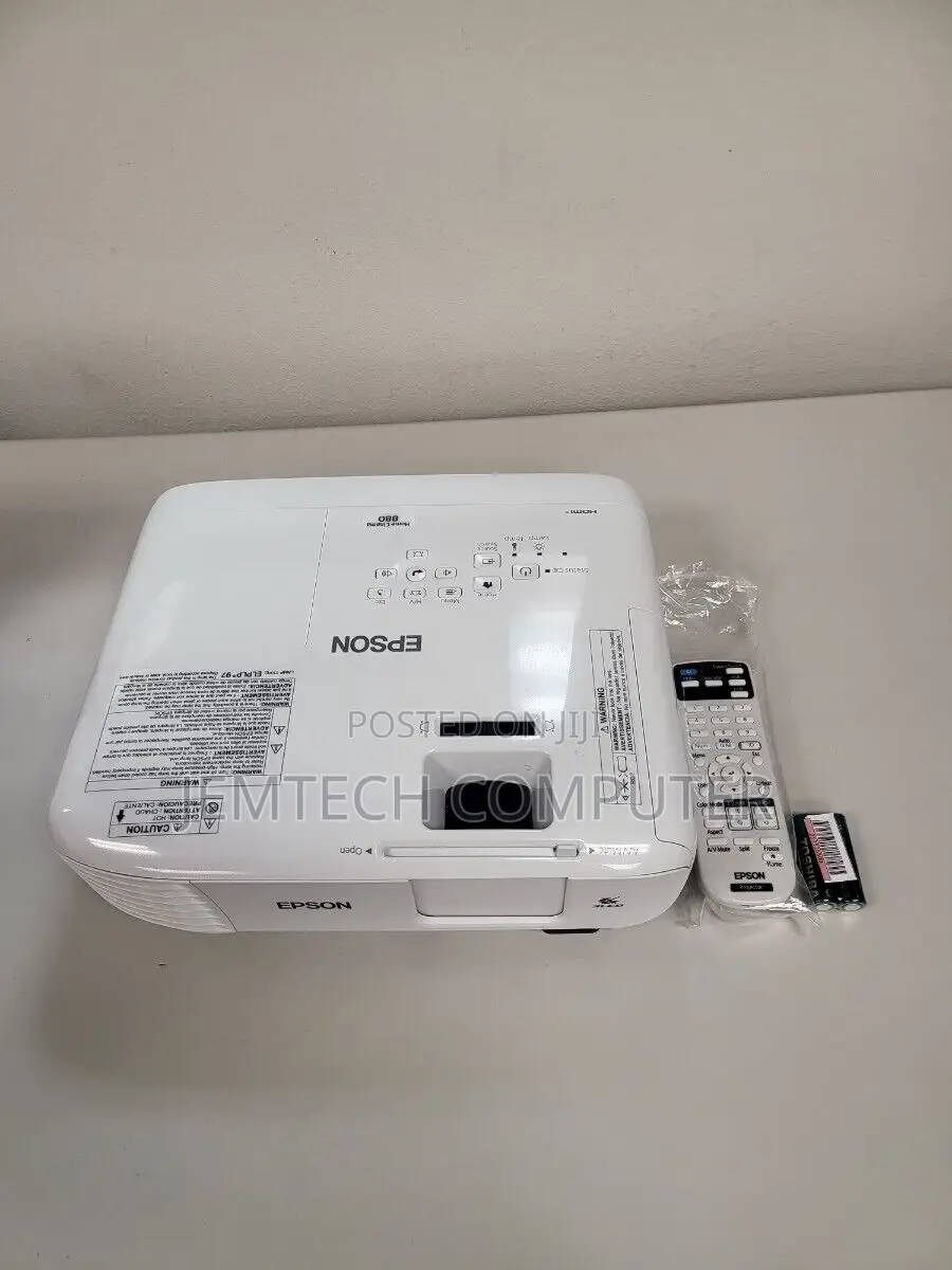 EB-W06^Epson EB-W06 Projector 3LCD Technology 3,700 Lumen