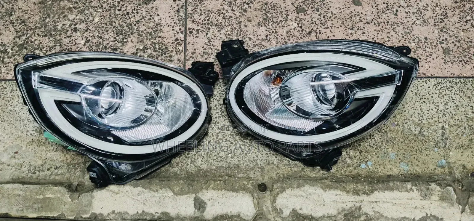 Toyota Passo Headlights