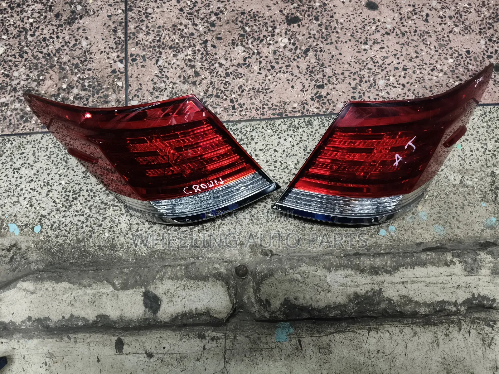 Toyota Crown Royal Back Light