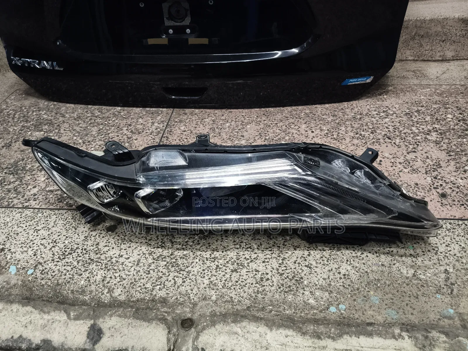 Toyota Harrier 2015 Headlight