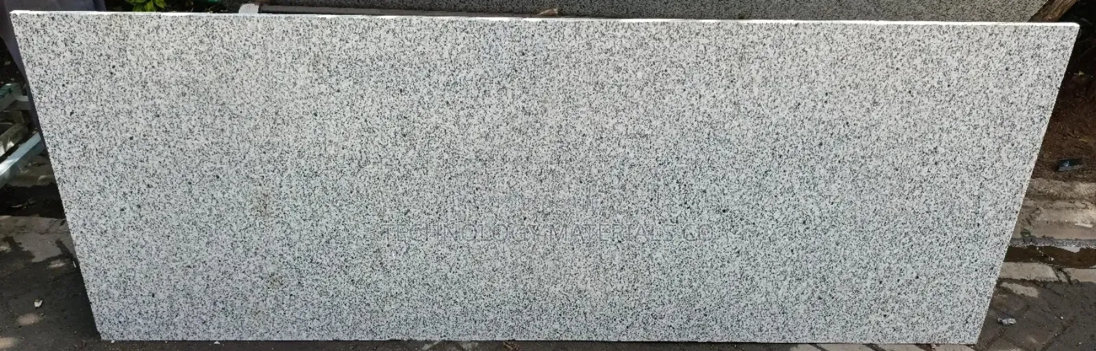 White Eldo Island Granite(94.48 Inches * 35.4 Inches * 18mm)