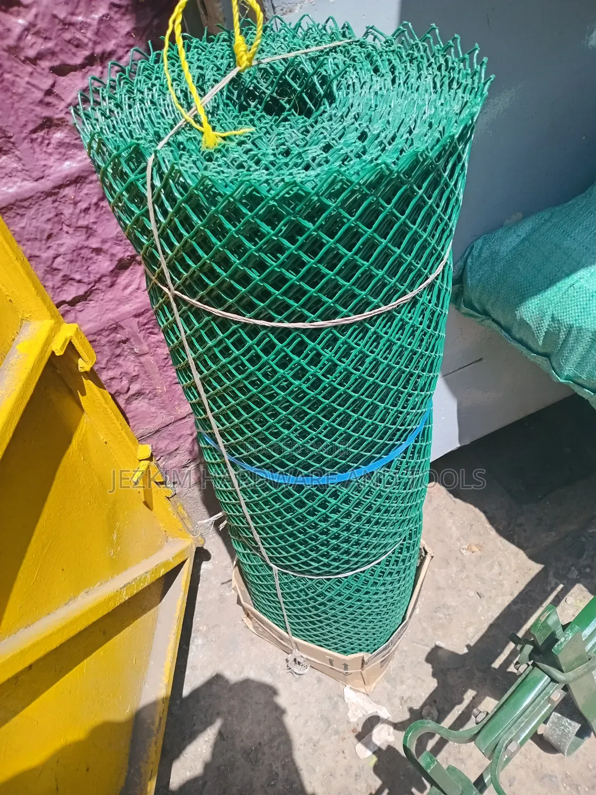 Chicken Mesh 1by 25mtrs Plastic