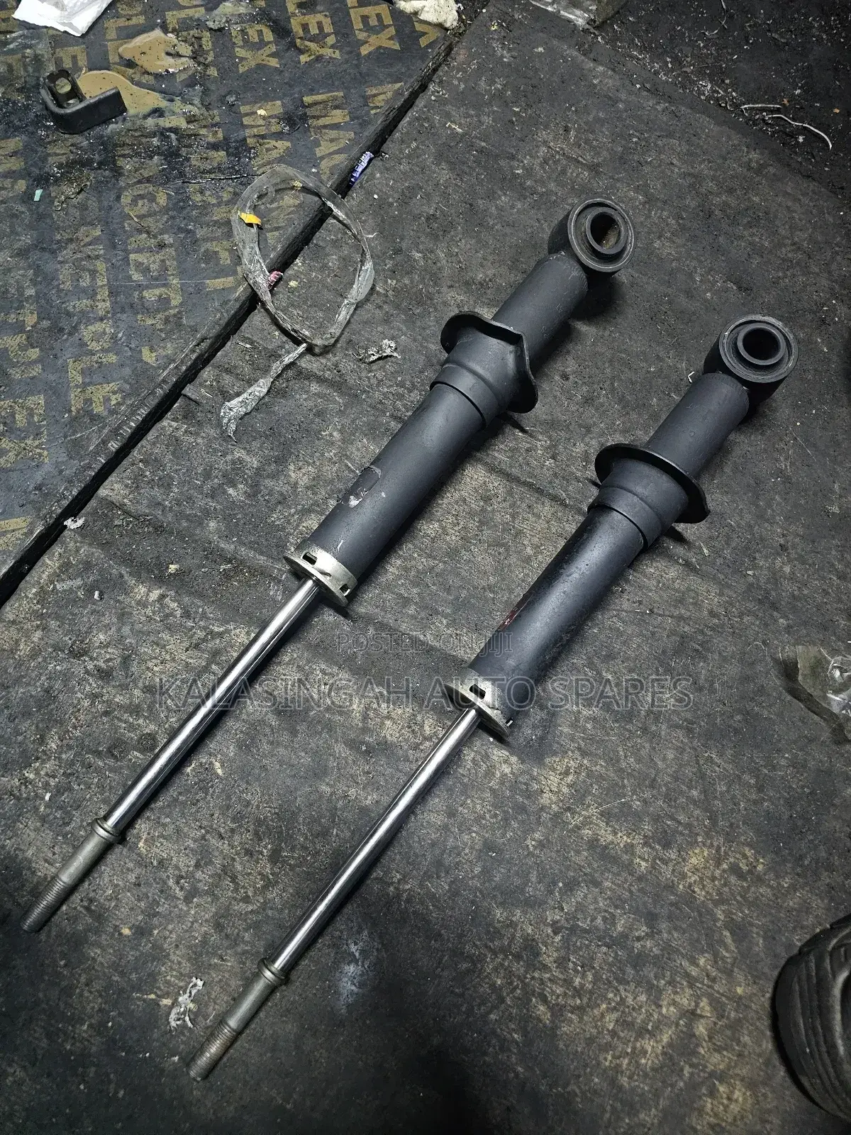 Rear Shock Toyota Nze