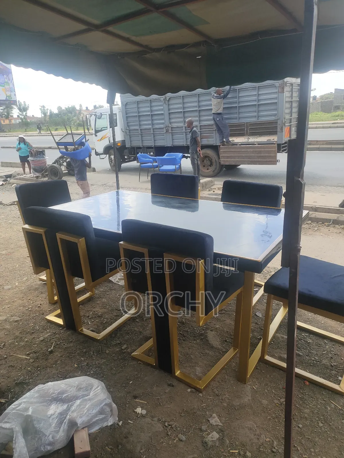 6 Seater Dining Table