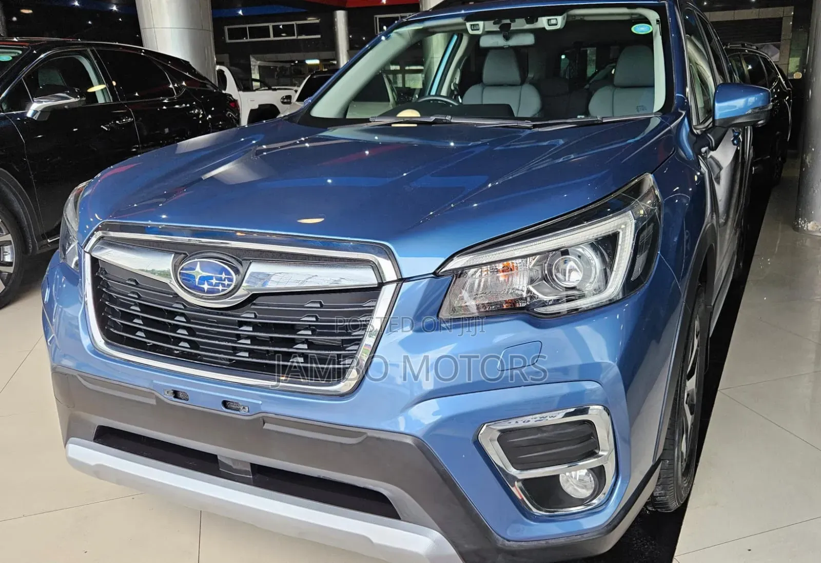 Subaru Forester Premium AWD 2019 Blue