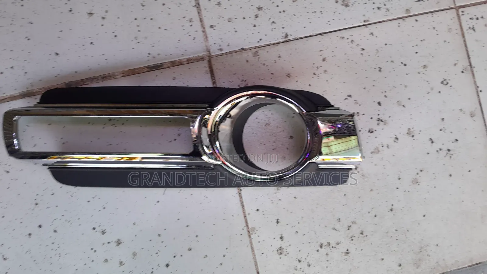 Mitsubishi Pajero 2015-2018 Foglight Cover With Chrome